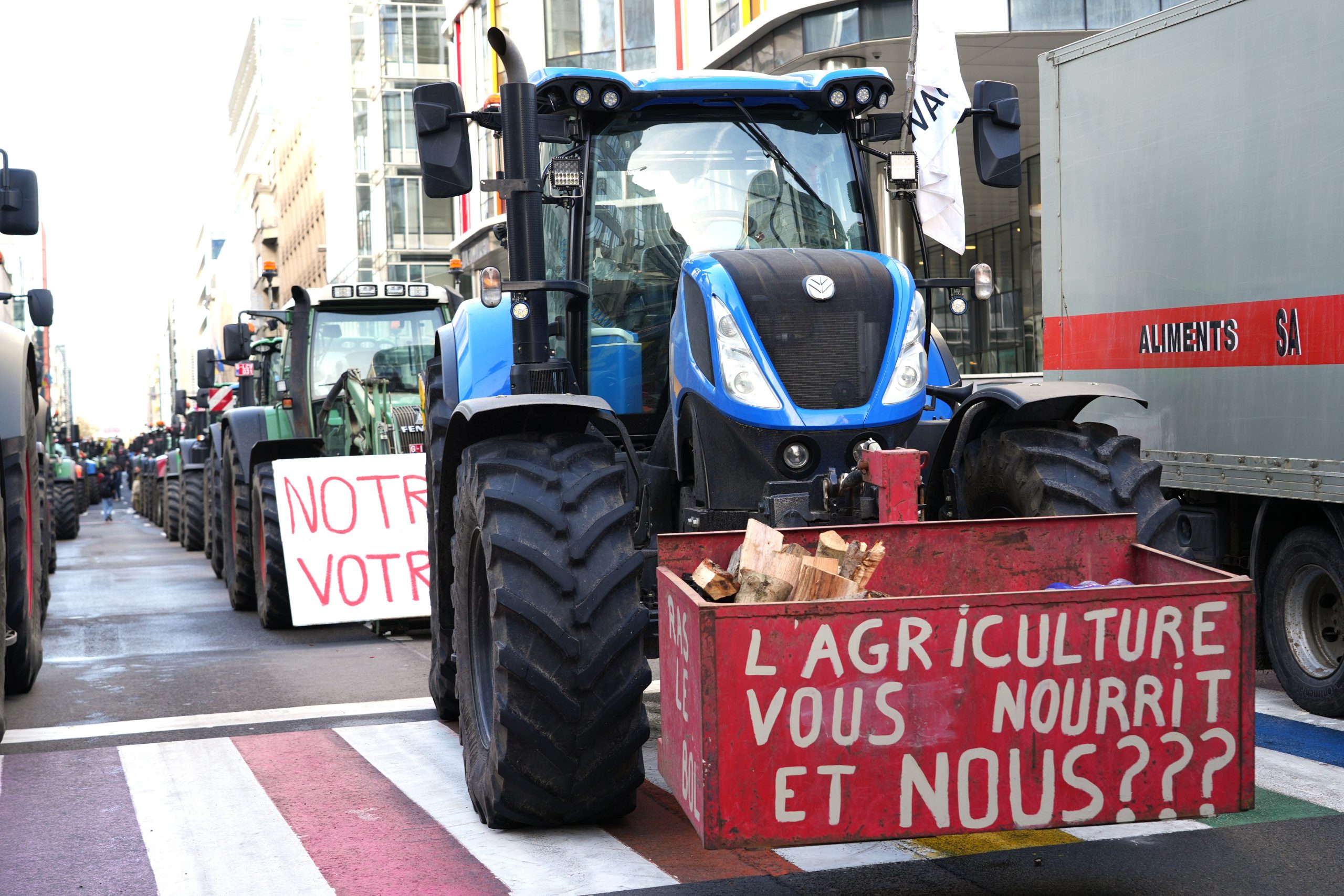 File tracteurs protestation enjeux agricoles
